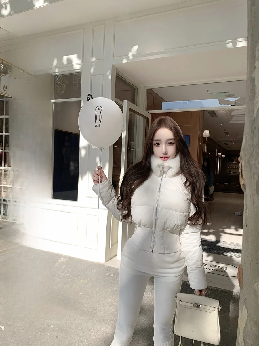 

White Thiened Waist-Cinching Stand Collar down Jaet Warmth entials Padded Coat Regular Sve Long Zipper Closure