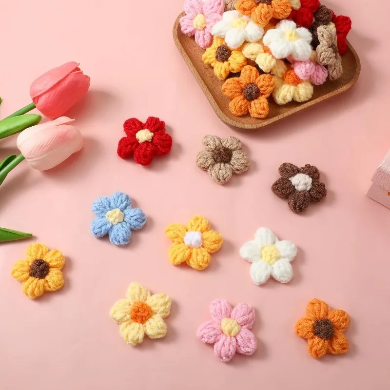 30 Stück künstliche handgestrickte Blumenapplikationen zum Aufnähen für Kleidung, Hüte, Basteln, DIY, Haarspange, Hochzeitshüte, Heimdekoration, Zubehör – Detail 6