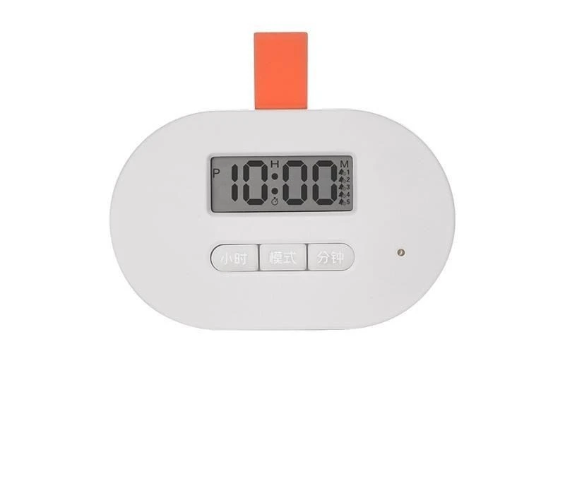 The elderly take medicine to remind the smart artifact box, timed voice alarm clock