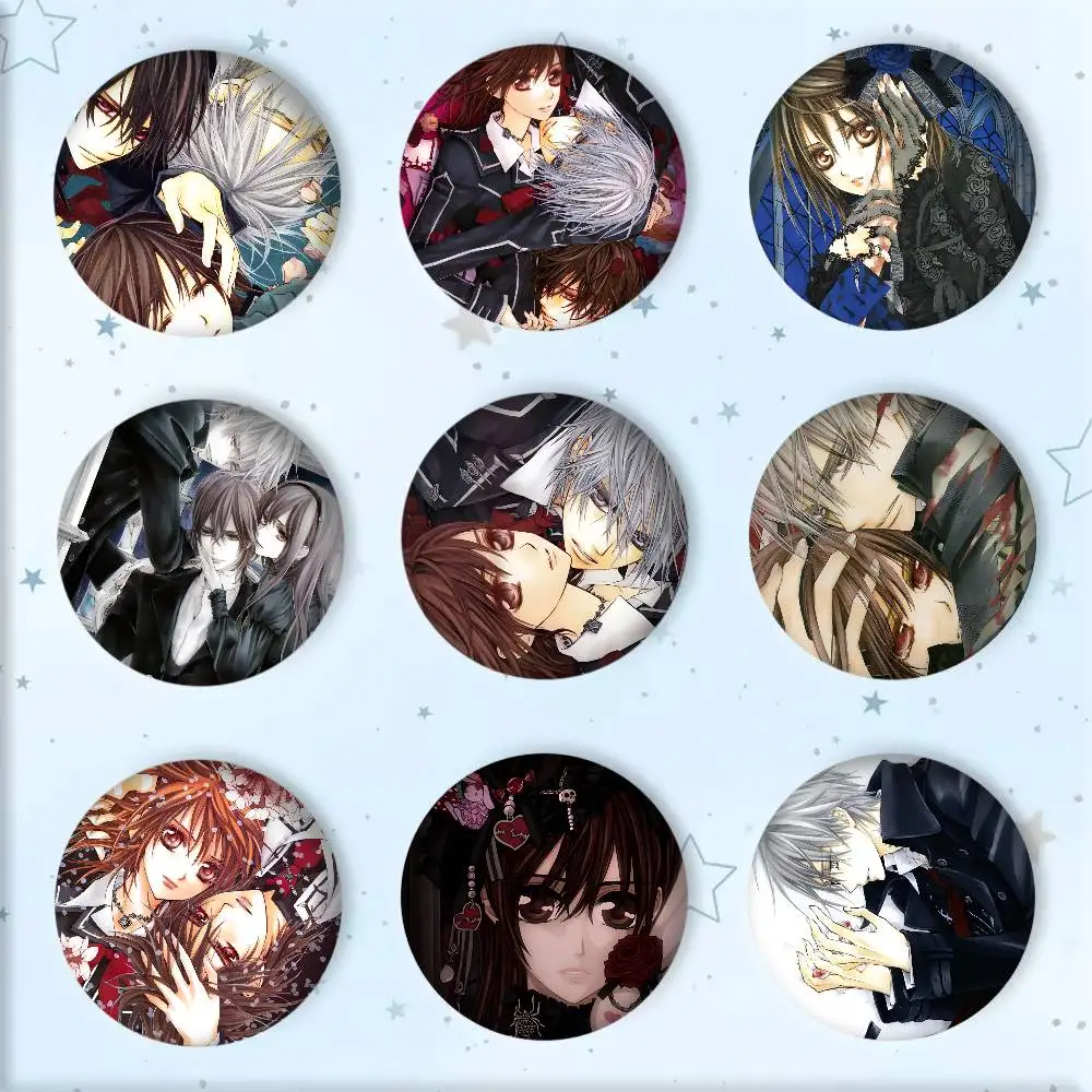 Classic Japanese Anime V-Vampire Knight Manga Badge Tinplate Round Laser Brooch Clothes Backpack Accessories Lapel