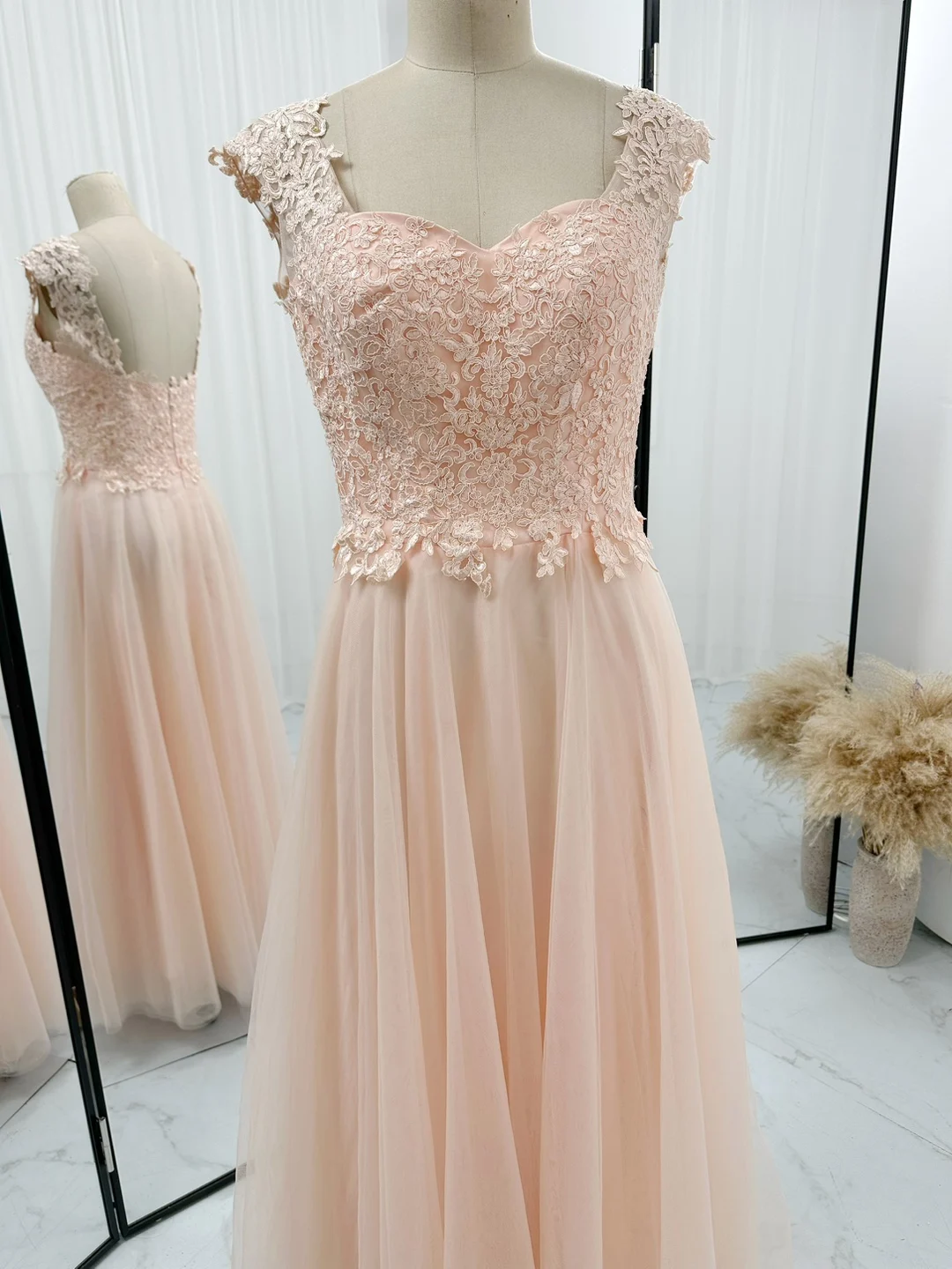 Light Pink Immortal Mesh Gauze Lace A -Line Skirt Bridesmaids Are Thin Evening Dresses M1147