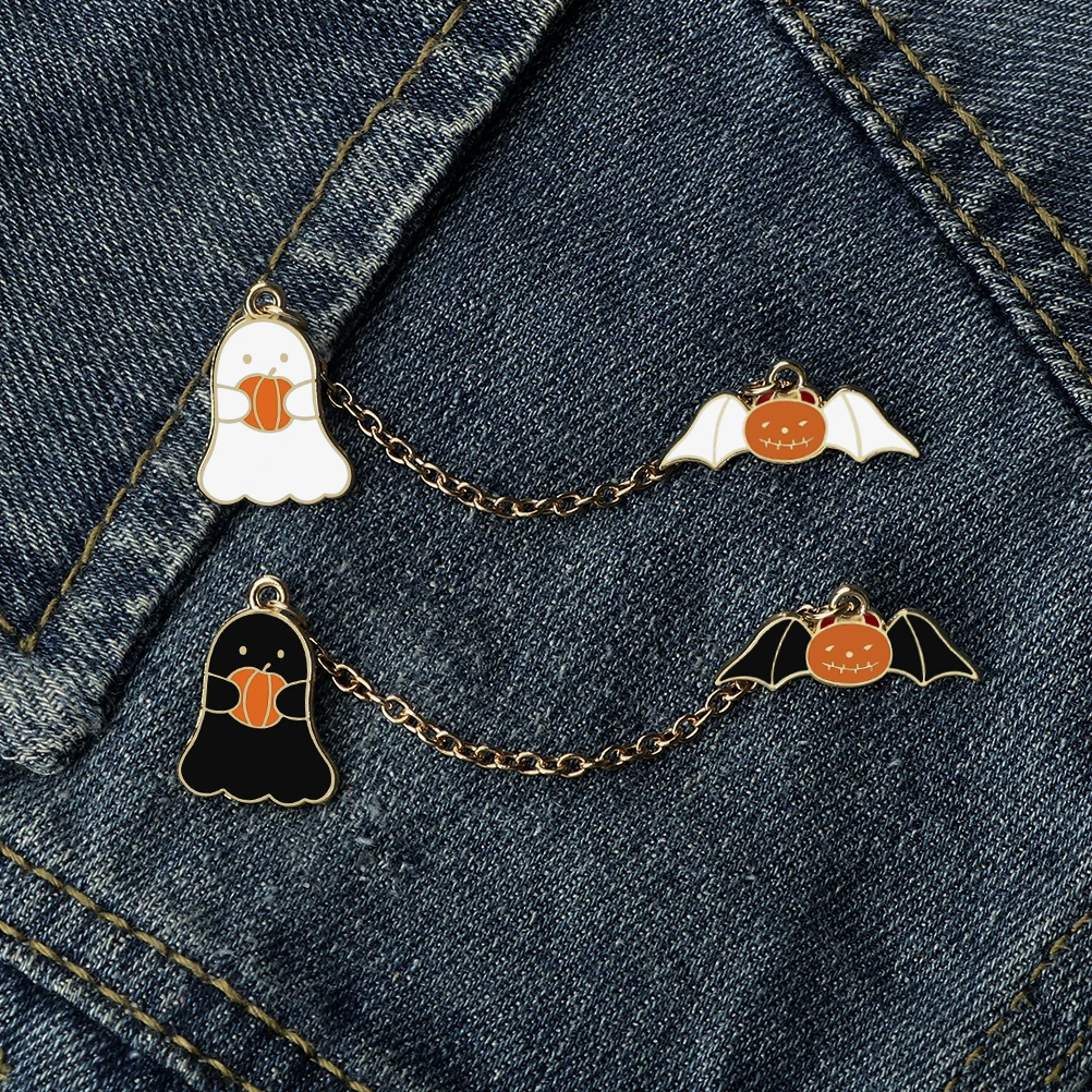 Halloween Horror Witch Ghost Pins Cartoon Cute Devil Skull Pumpkin Brooch Bat Enamel Pins Long Chain Collar Bag Jewelry For Kids