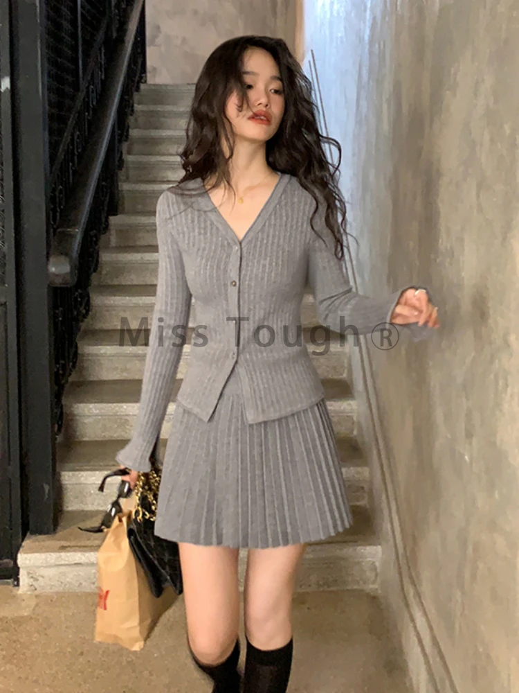 Knitted French Vintage Two Piece Set Women Office Lady Solid Mini Skirt Suit Female Korean Style V-Neck Elegant Sets Autumn 2023