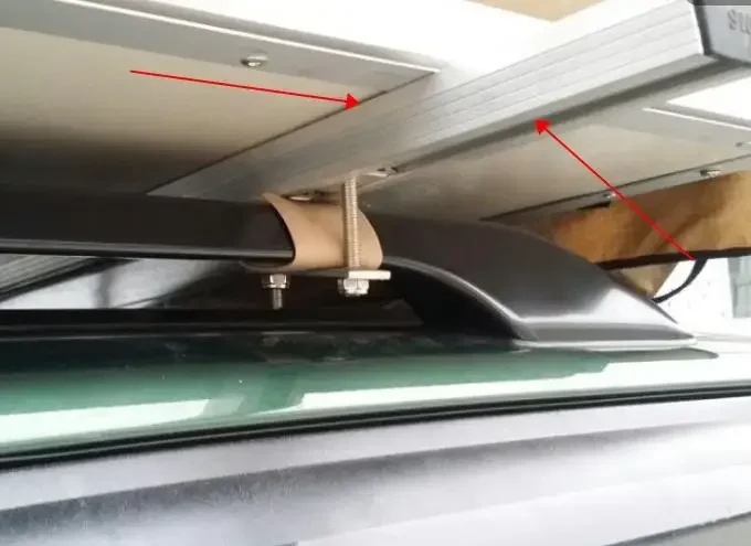 Hot Sale Roof Top Tent for 1-4 Persons Newly Designed  Waterproof  for Car Roof Rack  Mainland China.