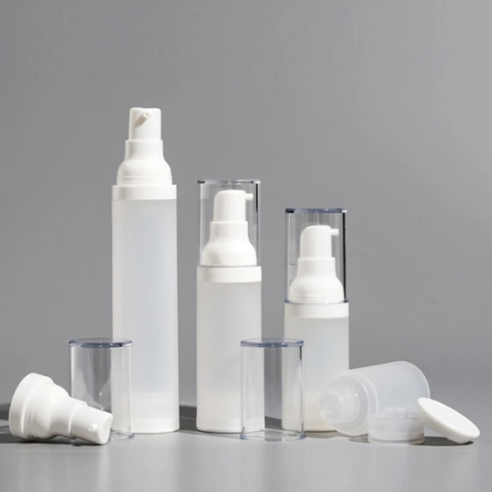 Draagbare vacuüm hervulbare flessen Cosmetische lotion Crèmecontainer reispompfles 15ML 30ML 50ML