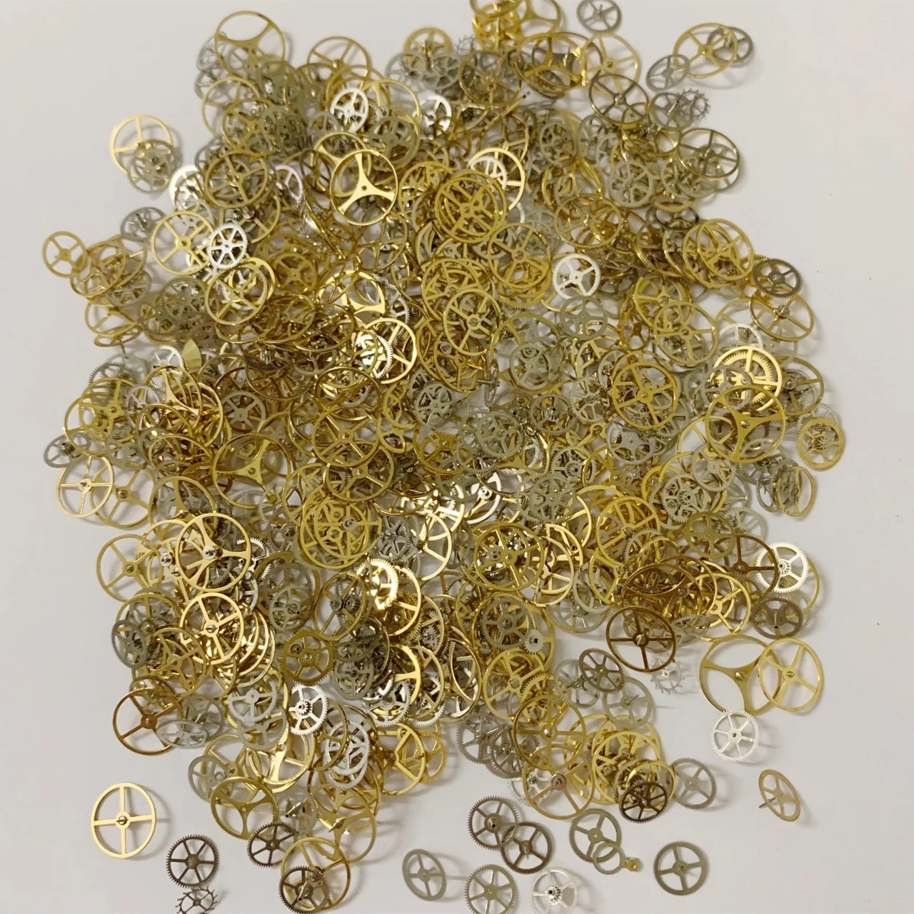 Accessori per il movimento dell'orologio orologio meccanico ingranaggi vari parti di ruote steam punk pacchetto di materiali fai-da-te fatti a mano