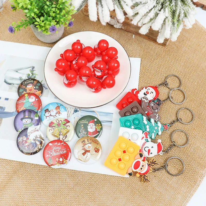 5/15PCS Fun Christmas Gifts Cute Snowman Elk Badge Keychains Claus Tumbler Kids Christmas Birthday Party Favors Pinata Fillers