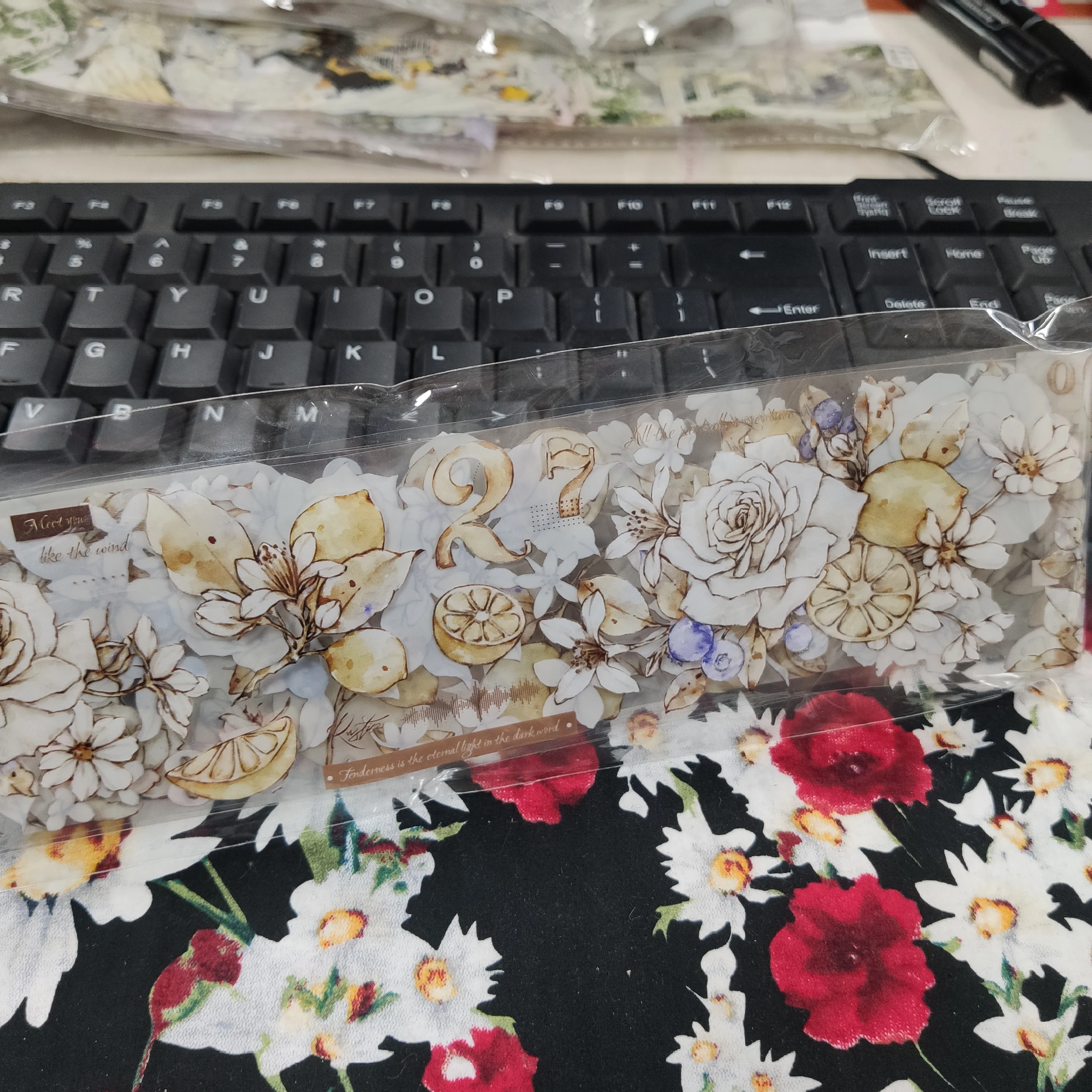5.29 Stock Clear - 1 Loop Flower Girl Washi Shiny PET Tape