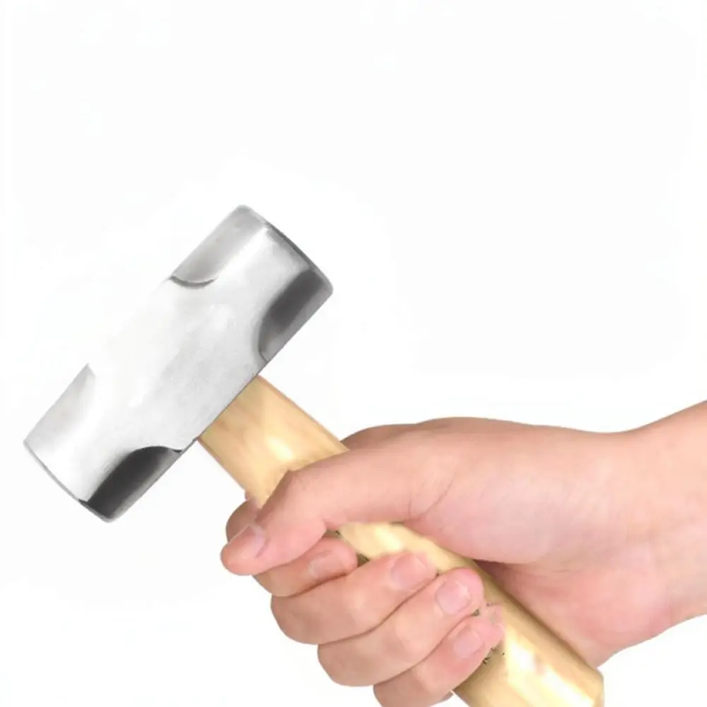 Durable Claw Hammer Short Handle Wood Design Household Repair Hand Tool Essential Carpentry Equipment For Narrow Spaces Use
