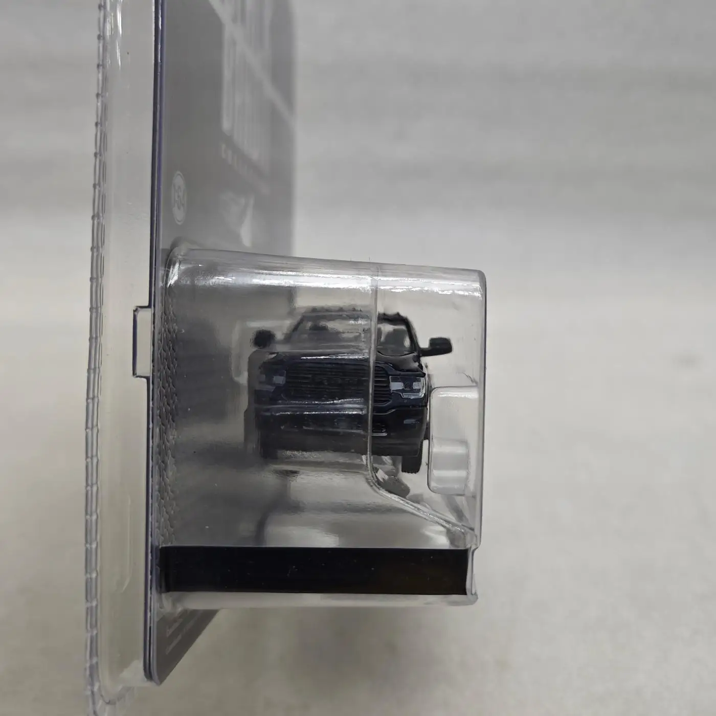 GreenLight 1:64 2024 RAM 2500 Laramie High Simulation Legierung Automodell Sammlerstück Spielzeug Geschenk Souvenir Display Ornament