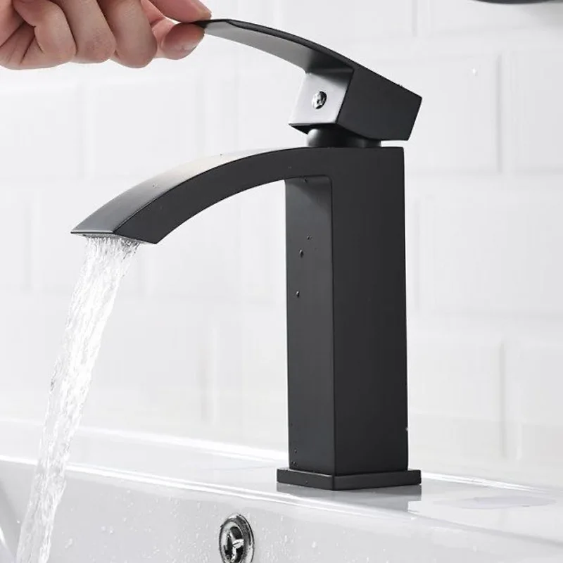 

Basin Faucet Single Handle Bathroom Faucets Cold & Hot Water Mixer Tap Sink Faucet Deck Mounted Wash Basin Mixer Tap