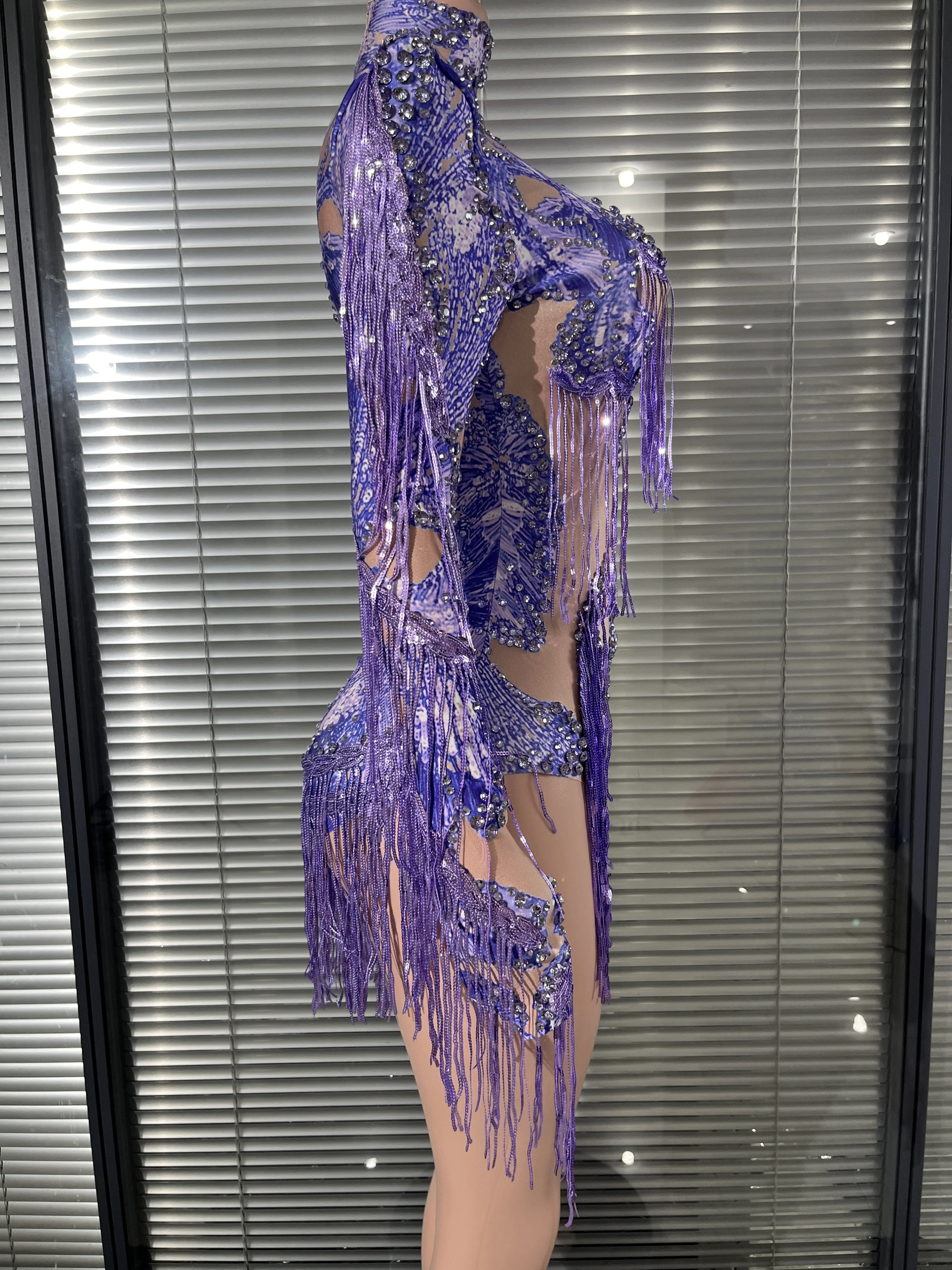 Body à strass scintillants pour femmes, justaucorps à pompon, épaule unique, Costume de fête, Festivals en boîte de nuit, spectacles de danse de traînée