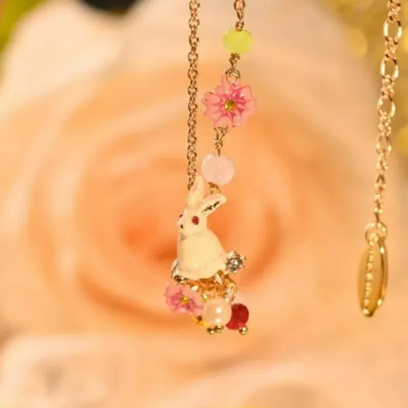 New Arrival Sweet Cute Fashion Handmade Enamel Glaze Pink Flowers Glass Pearl White Rabbit Pendant Necklace Gift for People