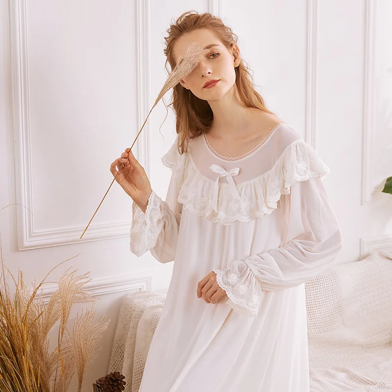 

Vintage Lace Nightgown Women White Long Sleeve Sleepwear Peignoir Fairy Night Dress Princess Nightwear Lolita Nightie Loungewear