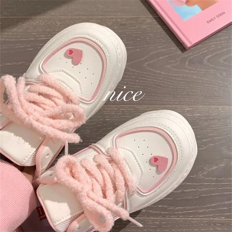 White Pink Women\'s Sports Shoes Kawaii Heart Platform Sneakers Korean Fashion Lolita Footwear Vintage Vulcanize Casual Flats