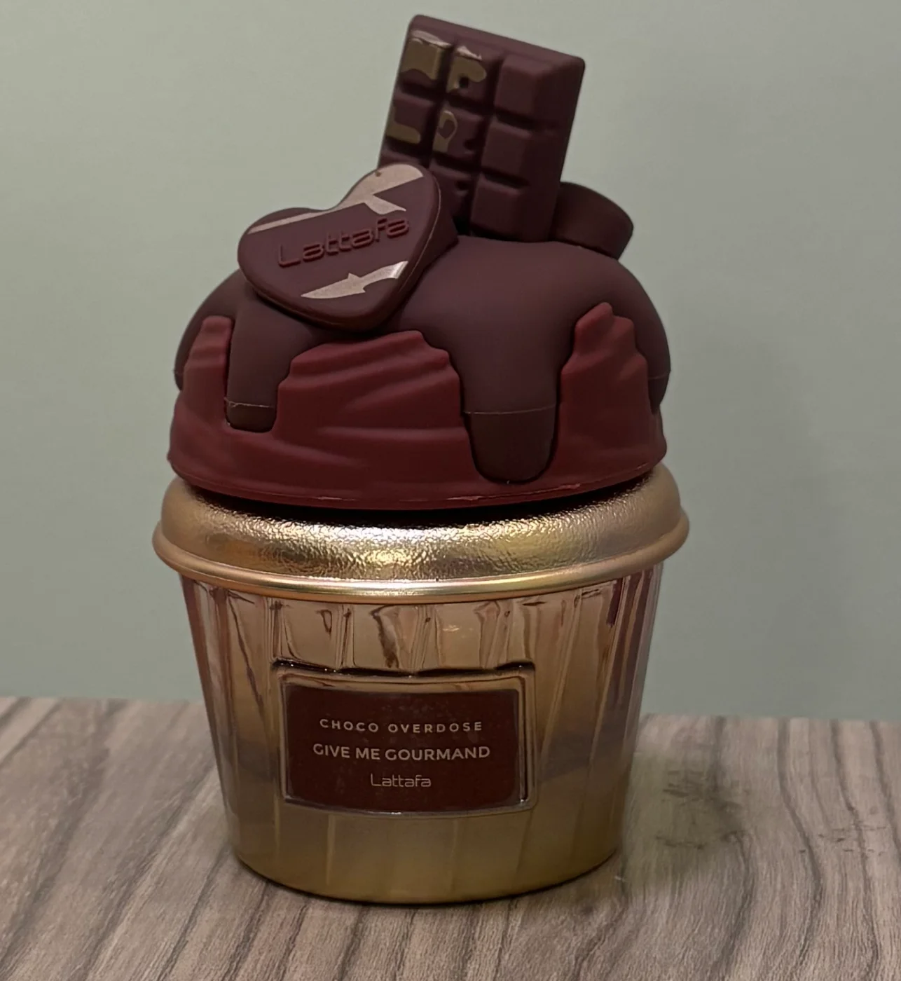 

Lattafa, духированный спрей EDP Give Me Gou 'rmand Choco Overse 75 мл, идеальный подарок для мужчин и женщин