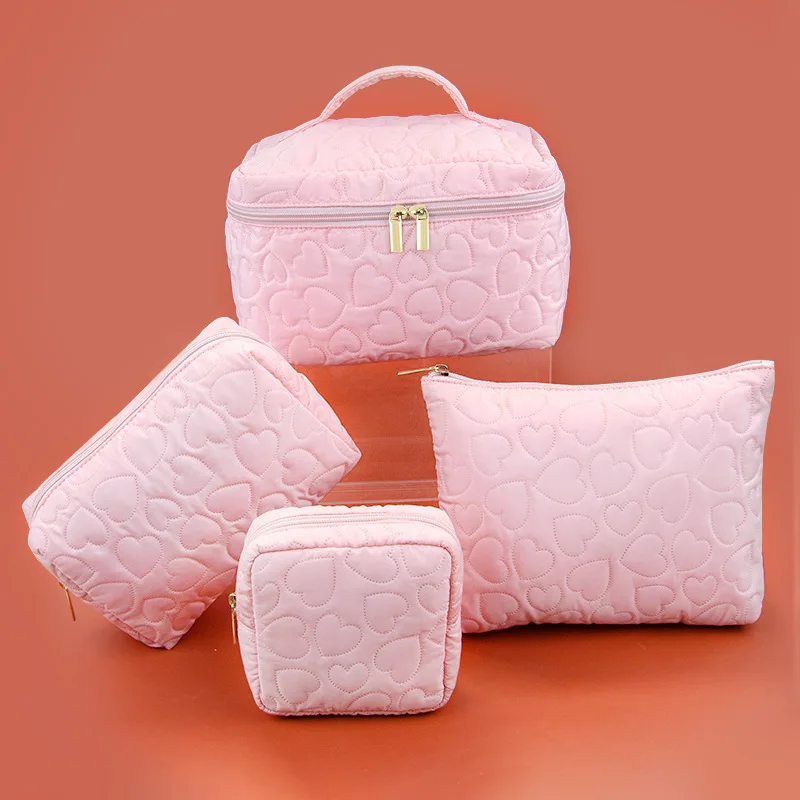 Ultrasonic heart-shaped quilted cosmetic bag, soft and cute