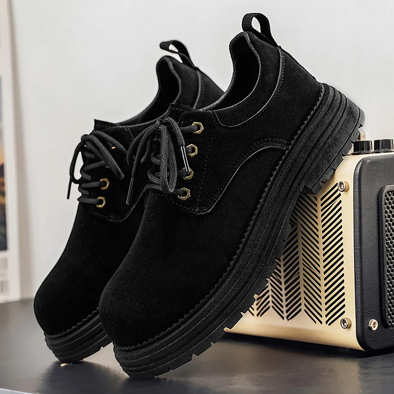 Male Everyday Low‑top Casual Working Shoes Yellow Matte Textured Upper Lace‑up Wear‑proof Thick Rubber Sole Outdoor Street Shoes