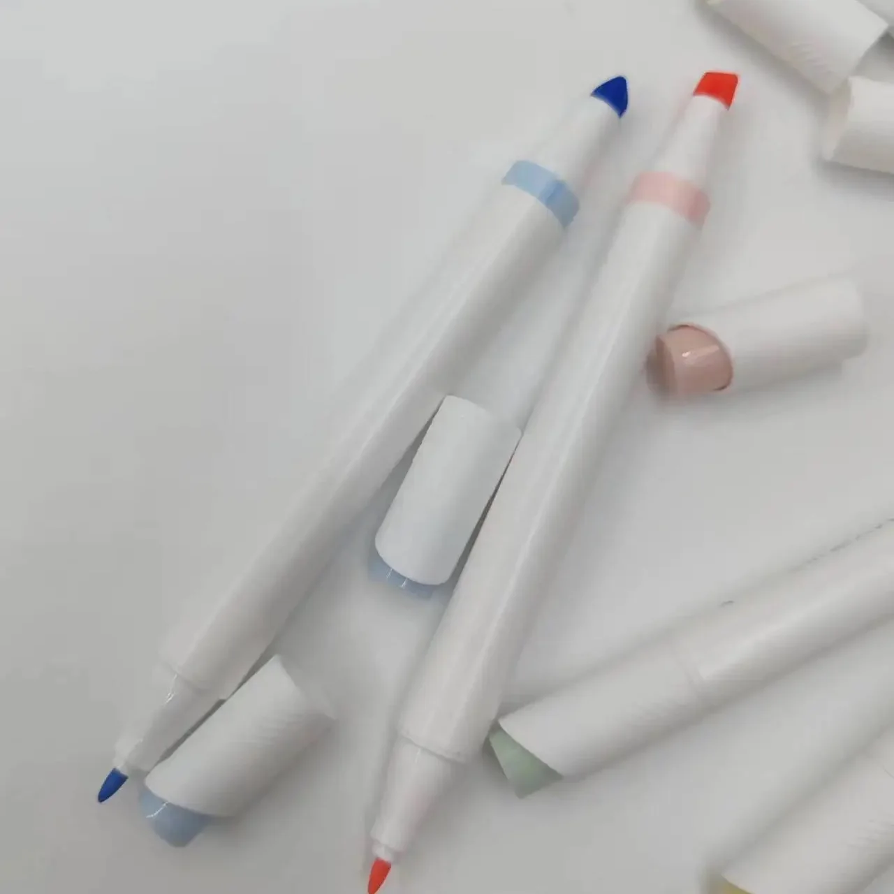 Light pen, Morandi marker pen, light color macaron marker pen, large capacity for note taking Using eye protection