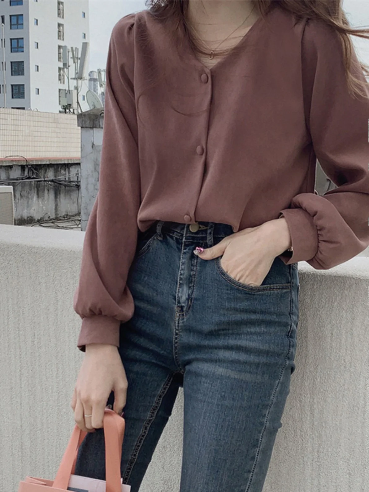 Ele Vintage Long Sve Damen irt V-Ne Design Sensitivi Sanftes Schlüsselbein Top Aosphere Collar irt