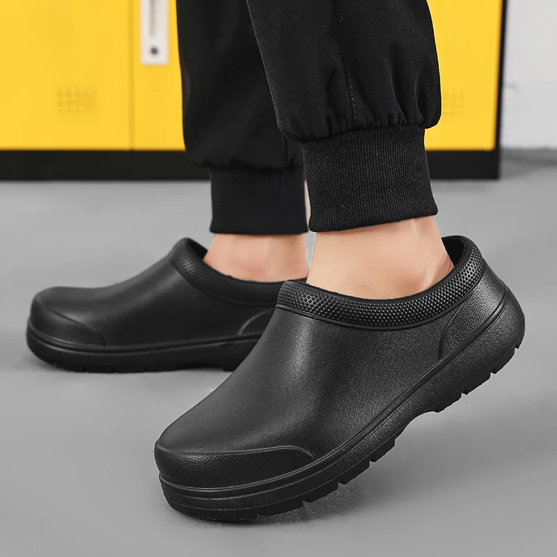 Men's Chef Shoes Anti Slip Oil Resistant Dirt Resistant Shoes Kitchen Work Shoes Quick Dry Rain Shoes Large Size Breath Clogs