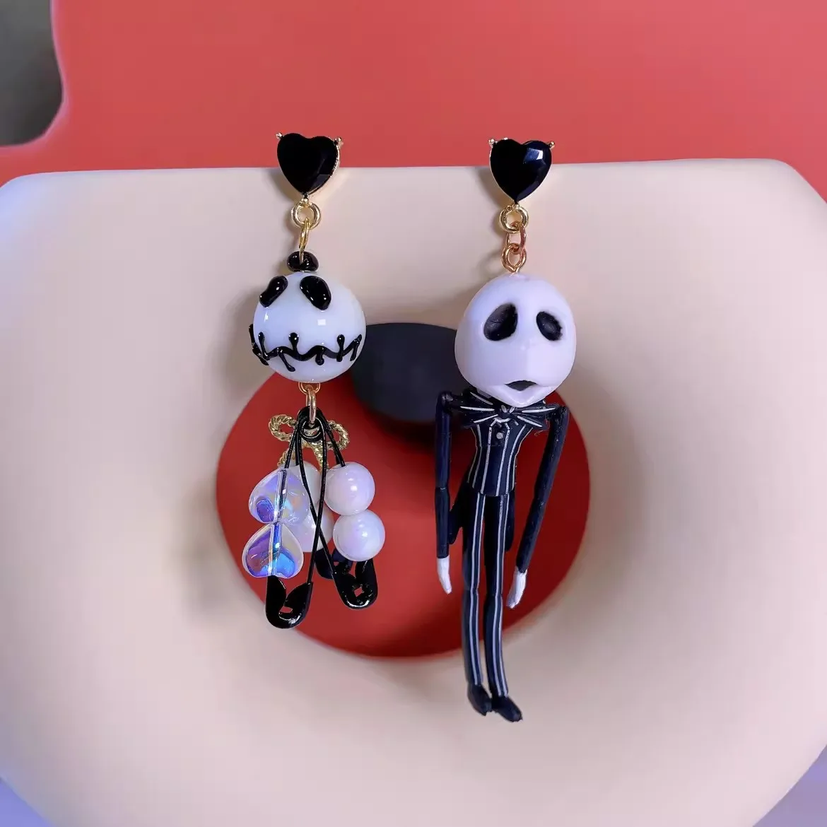 Europe and America Suit Suit Skull Ear Nails UNISEX Halloween Exaggerated Hip-hop Joyful Atmosphere Party Eye-catching Earrings