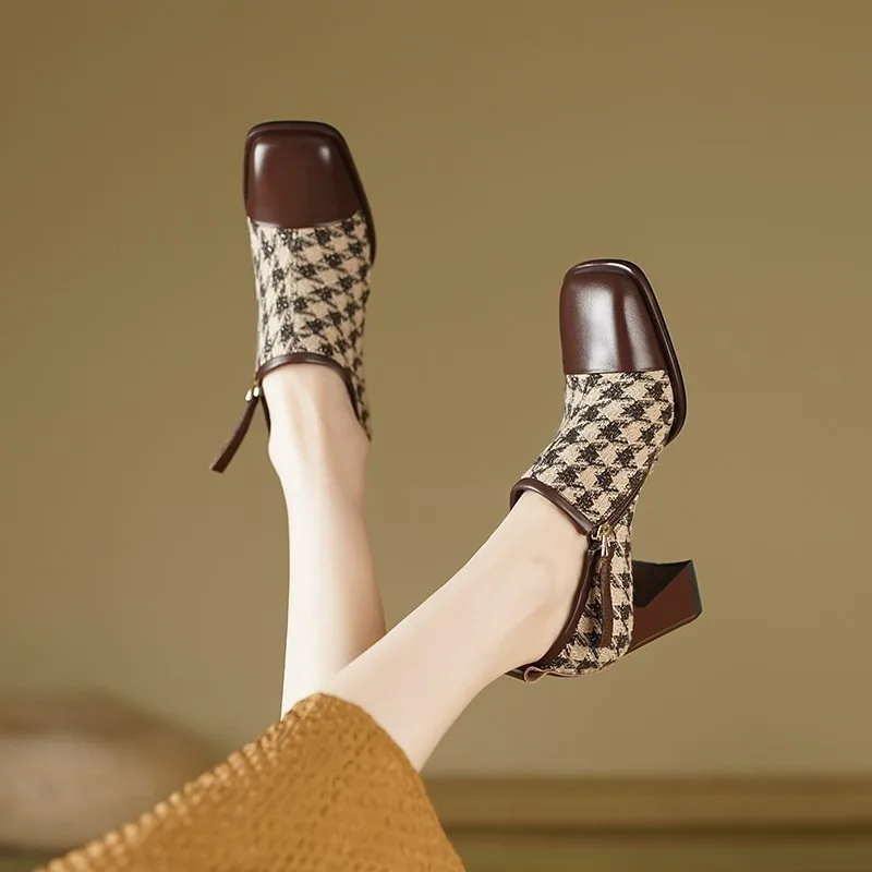 ΠΠΎΠ²ΠΈΠ½ΠΊΠ° 2023 Π³ΠΎΠ΄Π°, ΠΆΠ΅Π½ΡΠΊΠΈΠ΅ ΡΡΡΠ»ΠΈ-Π»ΠΎΠ΄ΠΎΡΠΊΠΈ ΠΡΡΠΈ ΠΠΆΠ΅ΠΉΠ½ Π² ΡΡΠΈΠ»Π΅ ΡΠ΅ΡΡΠΎ Ρ ΡΠ·ΠΎΡΠΎΠΌ Β«Π³ΡΡΠΈΠ½ΡΠ΅ Π»Π°ΠΏΠΊΠΈΒ», Π»Π°ΠΊΠΈΡΠΎΠ²Π°Π½Π½ΡΠ΅ ΡΡΡΠ»ΠΈ Ρ ΠΏΡΡΠΆΠΊΠΎΠΉ ΠΈ ΡΠ΅ΠΌΠ΅ΡΠΊΠΎΠΌ, ΡΡΡΠ»ΠΈ Π½Π° ΡΠΎΠ»ΡΡΠΎΠΌ ΠΊΠ°Π±Π»ΡΠΊΠ΅, ΠΆΠ΅Π½ΡΠΊΠΎΠ΅ ΠΏΠ»Π°ΡΡΠ΅, Π²Π΅ΡΠ½Π° ΠΠΎΠ²ΠΈΠ½ΠΊΠ° 2023 Π³ΠΎΠ΄Π°, ΠΆΠ΅Π½ΡΠΊΠΈΠ΅ ΡΡΡΠ»ΠΈ-Π»ΠΎΠ΄ΠΎΡΠΊΠΈ ΠΡΡΠΈ ΠΠΆΠ΅ΠΉΠ½ Π² ΡΡΠΈΠ»Π΅ ΡΠ΅ΡΡΠΎ Ρ ΡΠ·ΠΎΡΠΎΠΌ Β«Π³ΡΡΠΈΠ½ΡΠ΅ Π»Π°ΠΏΠΊΠΈΒ», Π»Π°ΠΊΠΈΡΠΎΠ²Π°Π½Π½ΡΠ΅ ΡΡΡΠ»ΠΈ Ρ ΠΏΡΡΠΆΠΊΠΎΠΉ ΠΈ ΡΠ΅ΠΌΠ΅ΡΠΊΠΎΠΌ, ΡΡΡΠ»ΠΈ Π½Π° ΡΠΎΠ»ΡΡΠΎΠΌ ΠΊΠ°Π±Π»ΡΠΊΠ΅, ΠΆΠ΅Π½ΡΠΊΠΎΠ΅ ΠΏΠ»Π°ΡΡΠ΅, Π²Π΅ΡΠ½Π°