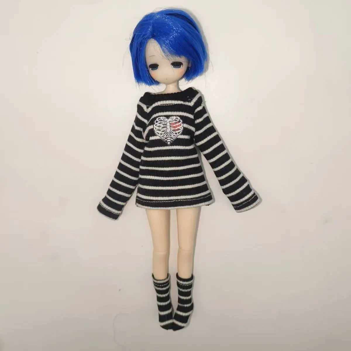 

Fashion 1/6 Doll's Clothes Suit for Azone Doll Striped Top with Socks Girl Toys Dress Up Play House Doll Accessories, No Doll