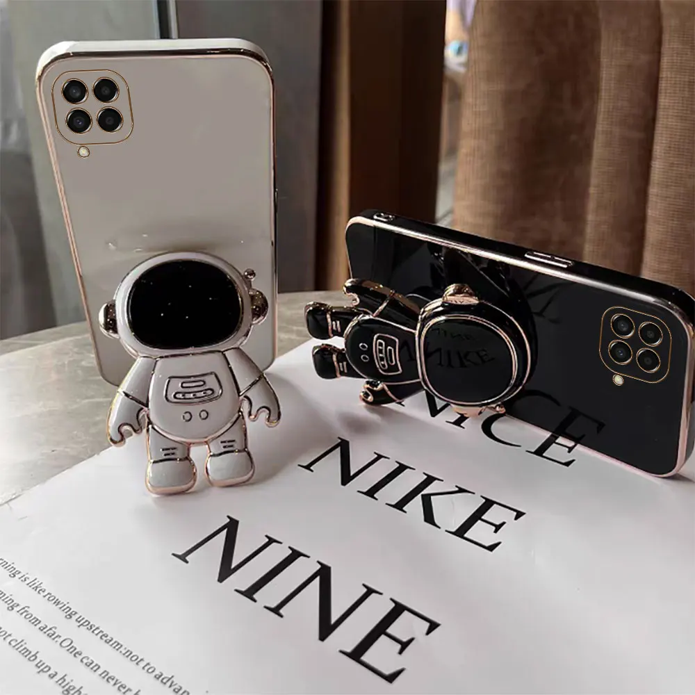 Luxury Astronaut Stand Phone Case For Samsung Galaxy Quantum3 M53 Quantum 3 M 53 Soft Silicone Protective Back Cover