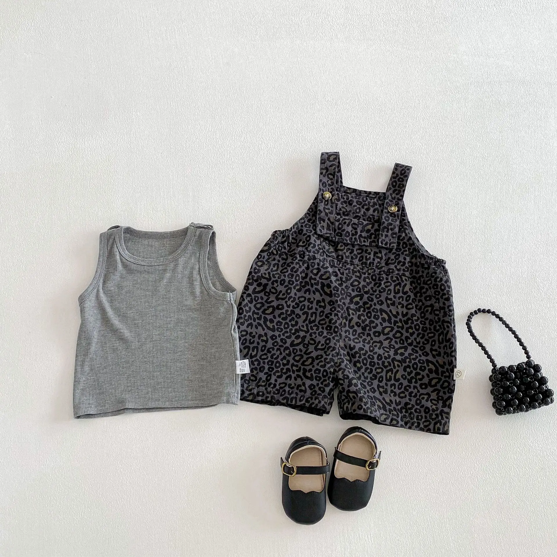 2026 Summer New Baby Sleeveless Clothes Set Infant Boy Girl Leopard Print Overalls + Vest 2pcs Suit Fashion Toddler Outfits