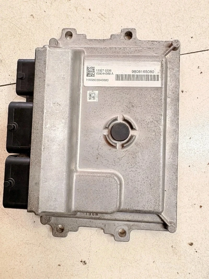 For Peugeot Citroen C4L1.8408 1.8 DS5 1.8 Engine Computer