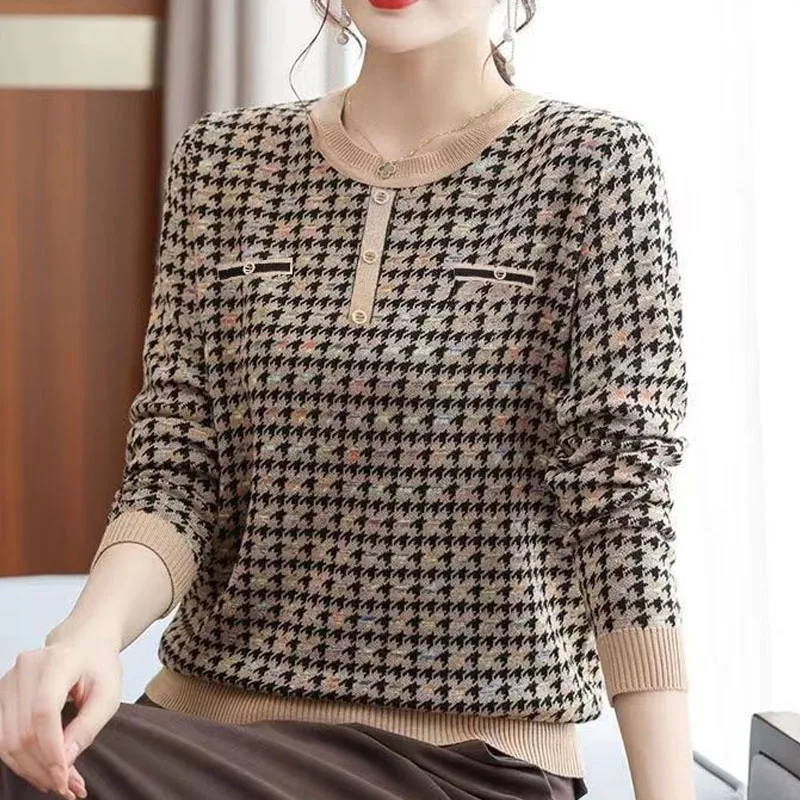 New Spring and Autumn Fashion Trend Thousand Bird Checker Loose Round Neck Shows Thin Temperament Large Knitted Women\'s Top