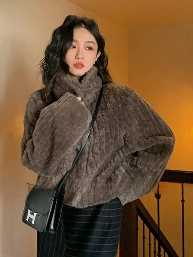 Vintage Faux Fur Cropped Jackets Women Korean Style Fleece Fluffy Short Coats Elegant Thick Warm Outwear Autumn Winter Clothing