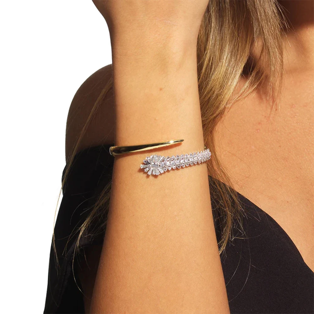 moda-geometrica-zircao-manguito-pulseira-festa-para-mulheres-declaracao-designer-banhado-a-ouro-metal-aberto-pulseiras-joias-todos-os-dias