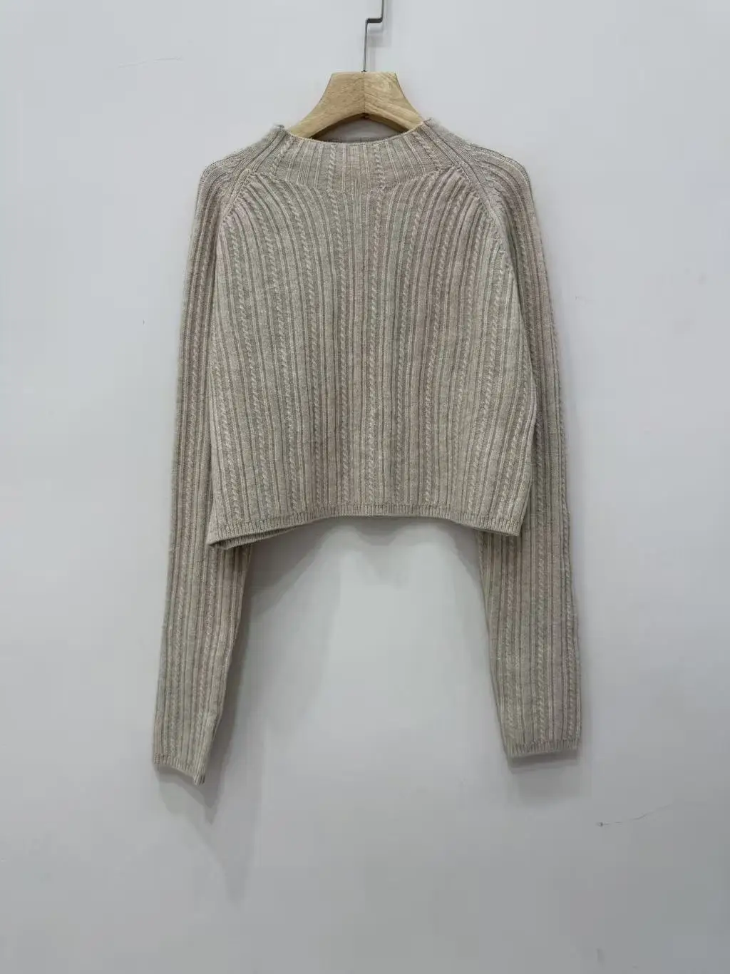 

Women Stand Collar Slim Fit Sweater Long Sleeve Lady Thread Twisted Knitwear Bottoming Pullover Top 2026 Early Spring