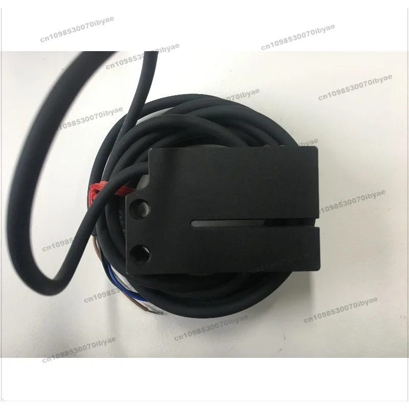 Suitable for Jiazhun F & C Slot Type Label Detection and Control Sensor FC-2100 Photoelectric Switch U Type