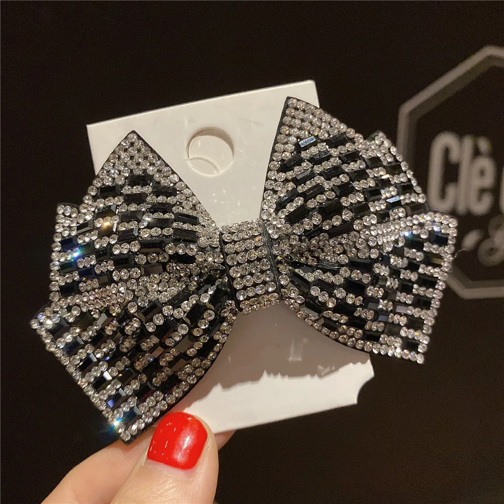 Bow Rhinestone Hair Accessories Girls Hair Claw Fashion Headwear Women Barrettes Summer Vintage Hair Clip Wash Face Hair Holder