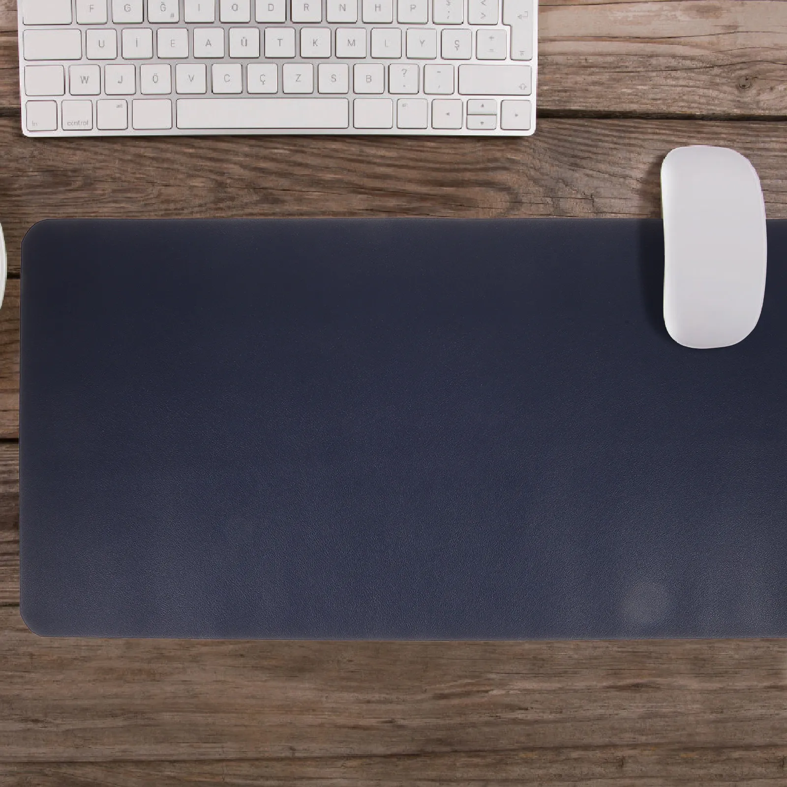 

Large Waterproof Keyboard Mousepad Gaming Desk Mat Extended Laptop Desk Pad Smooth Surface Reinforced Edges Wear Resistant