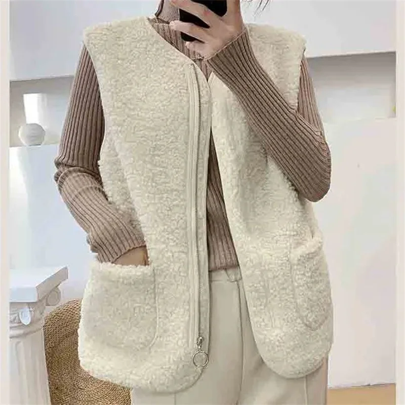 6XL New Lambhair gilet da donna coreano 2023 autunno/inverno Casual gilet allentato canotta donna gilet senza maniche di grandi dimensioni