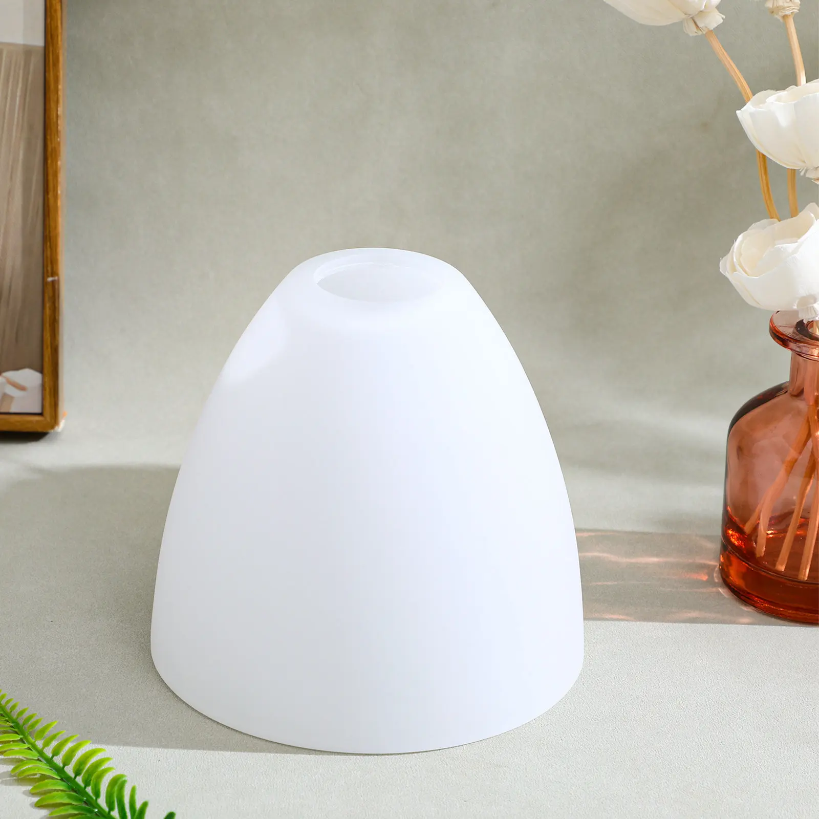 

Стеклянный плафон для подвесных потолочных люстр: декоративная крышка, теплый рассеянный свет, современный простой дизайн