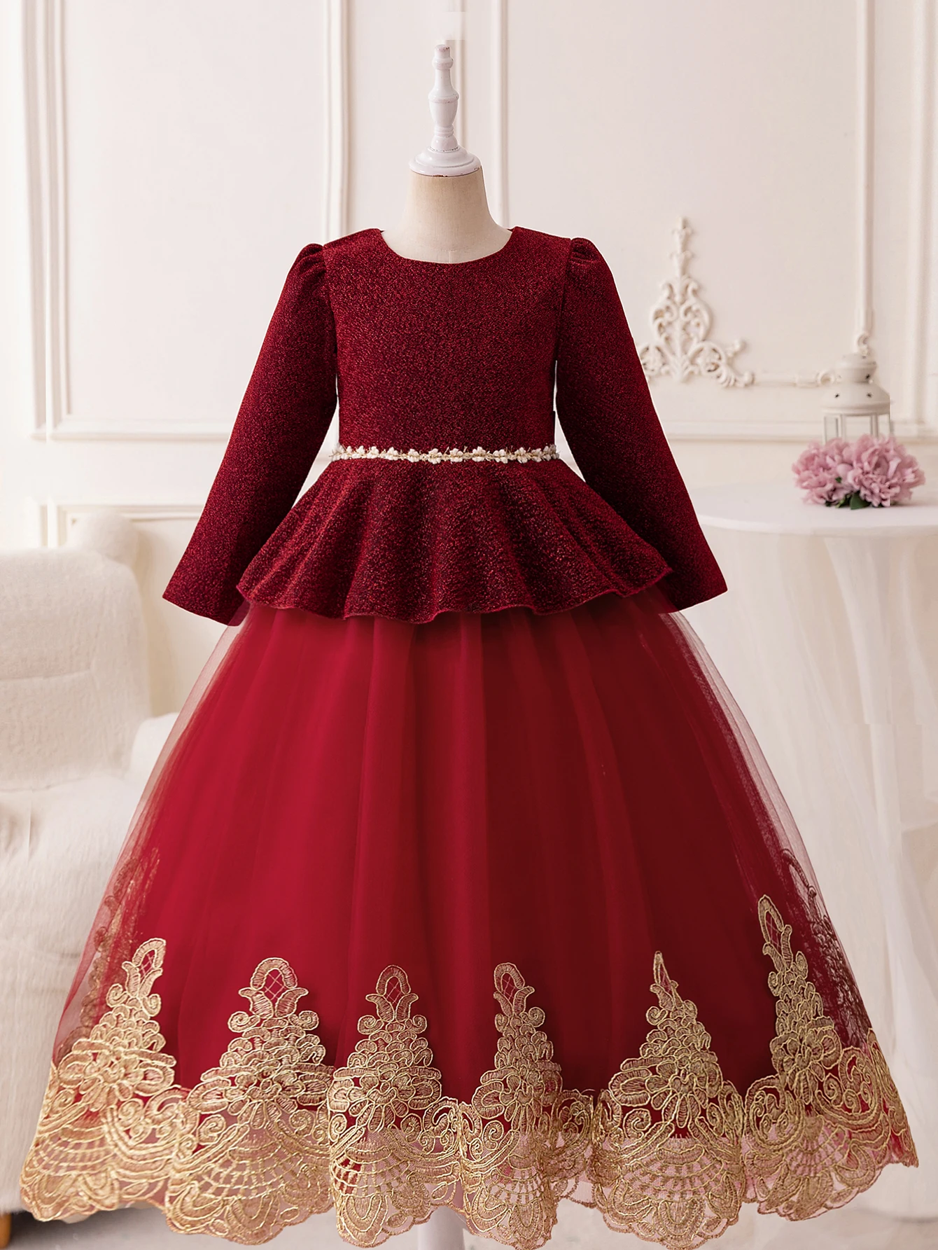 

Red Embroidered Long Sleeved Gauze Dress For Teenage Girls Suitable For Autumn And Winter New Year Celebrations