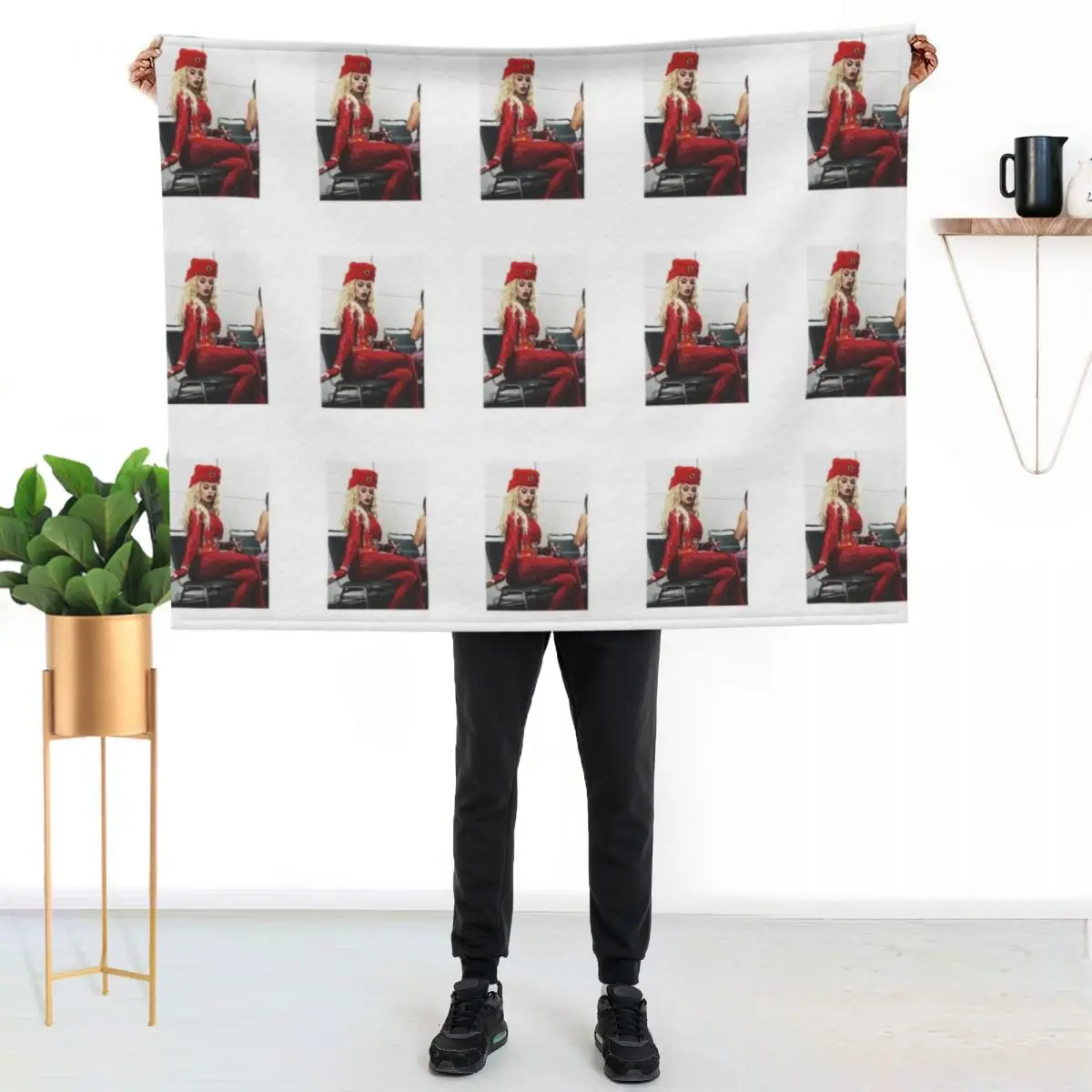 Katya zamolodchikova Throw Blanket Retros Beautifuls Hair Blankets For Sofas Heavy halloween Blankets