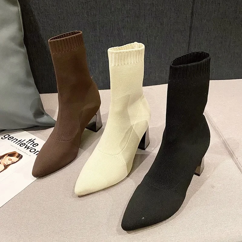 2024 New Women's Pointed Fashion Slim Socks and Boots Casual Fashion Thick High Heel Socks and Boots