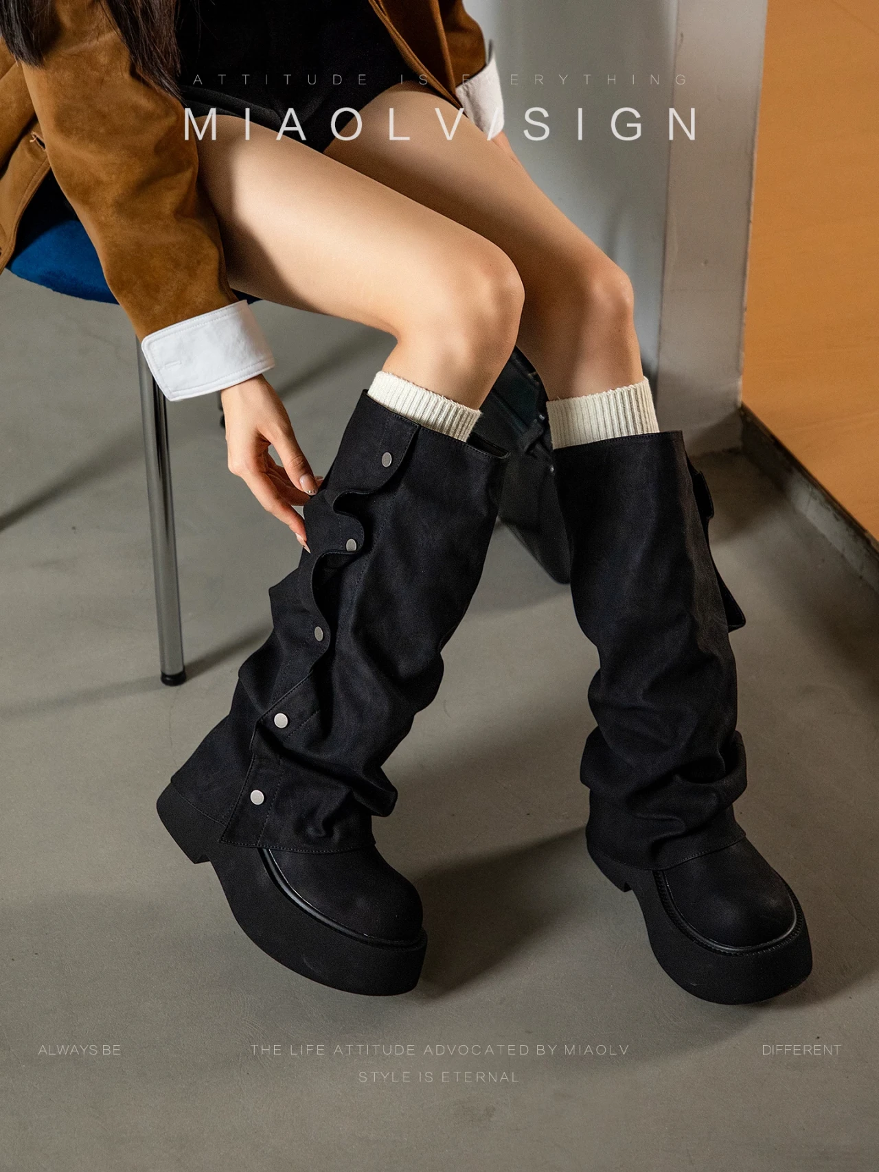 Women Ruched Knee High Rivet Platform Cowboy Boots Retro Washed Leather Slip On Streetwear Long Boots Daily Outdoor Fashion Shoe