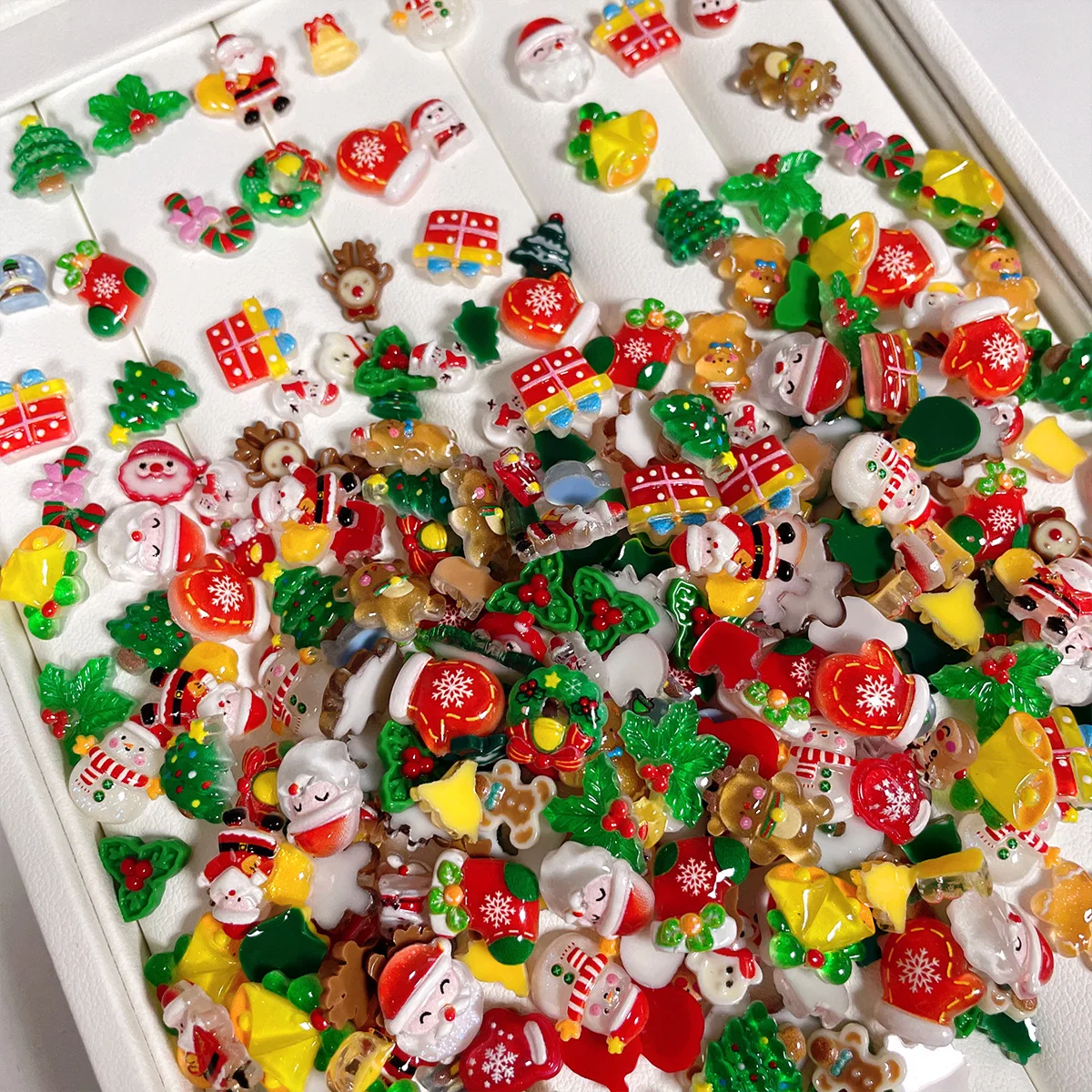 30 Uds estilo mixto 3D acrílico Navidad decoración de uñas accesorios piezas de resina para decoración de manicura suministros de uñas Material M