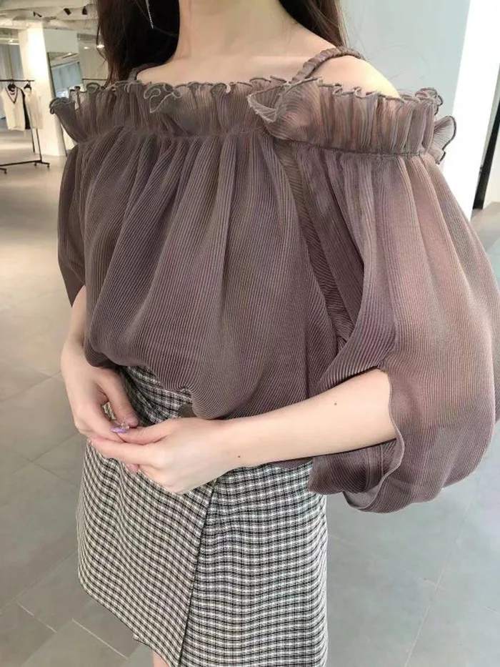 Kuzuwata 2024 Summer New Shirts Sweet Elegant Pleated Off Shoulder Suspender Blouse Irregular Fungus Edge Solid Mujer Blusa