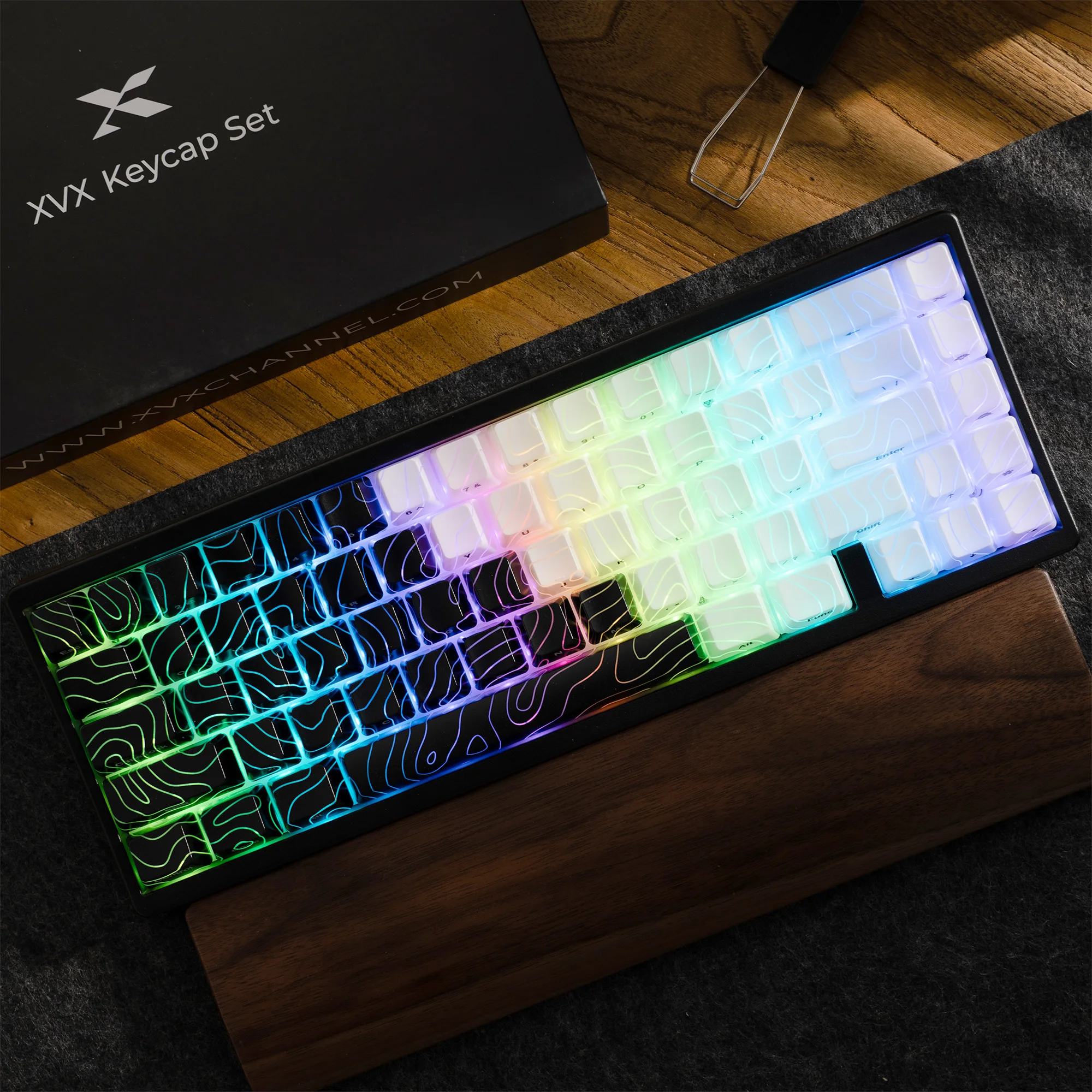 XVX 70 Keys Topographic Keycap Pattern Shine-Through OEM Profile IMD-Tech Keycap 2 Color Spliced Keycap Black and White