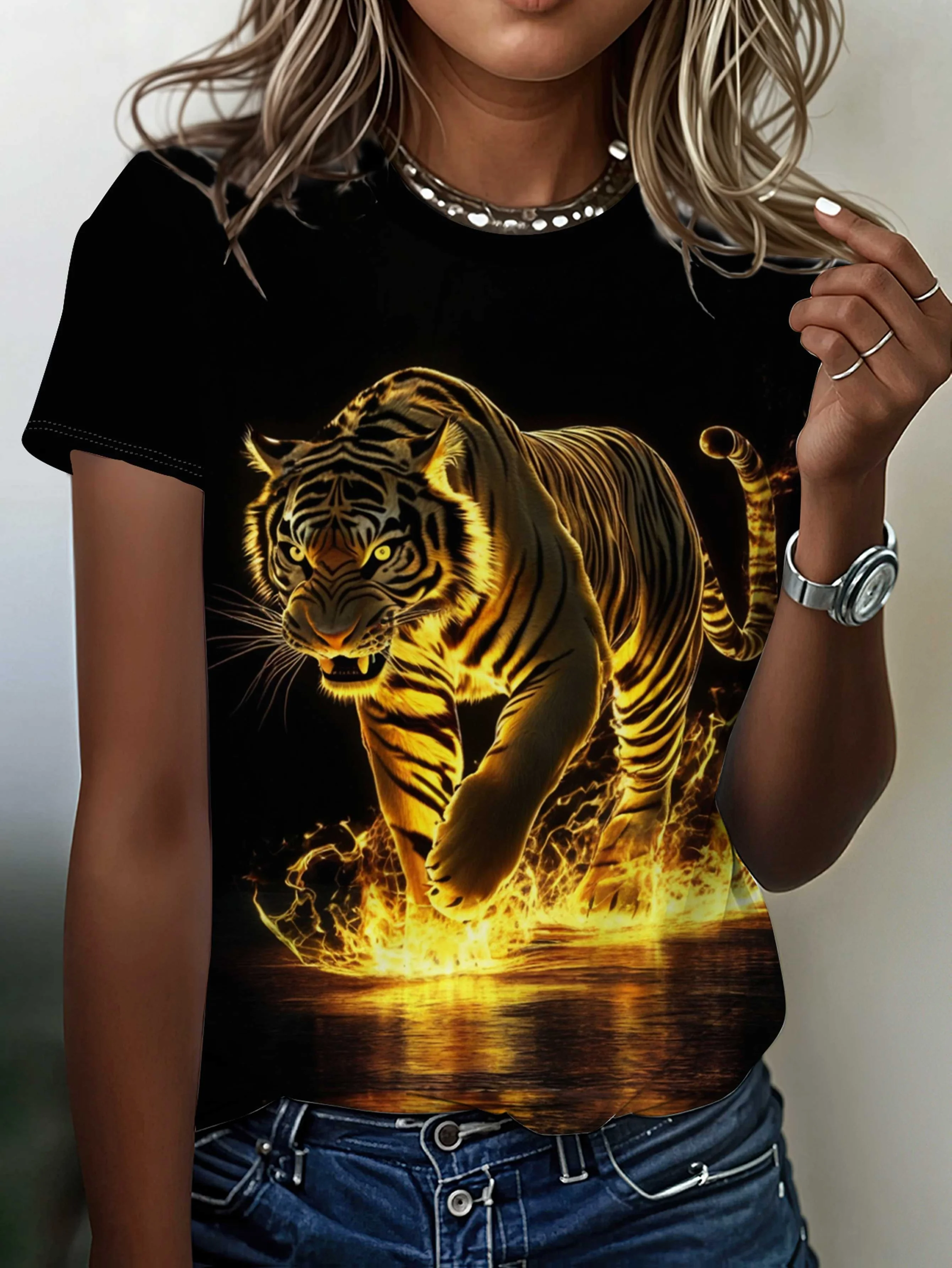 Women Round Neck Short Sleeve T‑shirt Glowing Tiger Water Reflection Print Casual Summer Tee