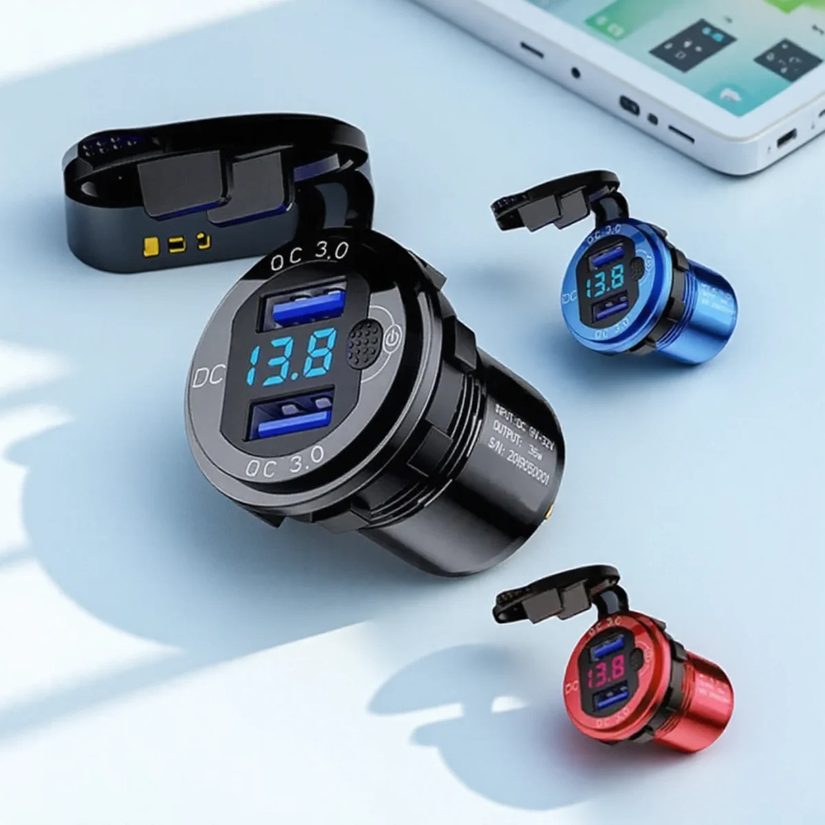 

Автомобильное зарядное устройство с двумя USB-портами 36 Вт QC3 0, водонепроницаемое с переключателем вольтметра для мотоцикла 12 В 24 В, квадроцикла, лодки, автофургона