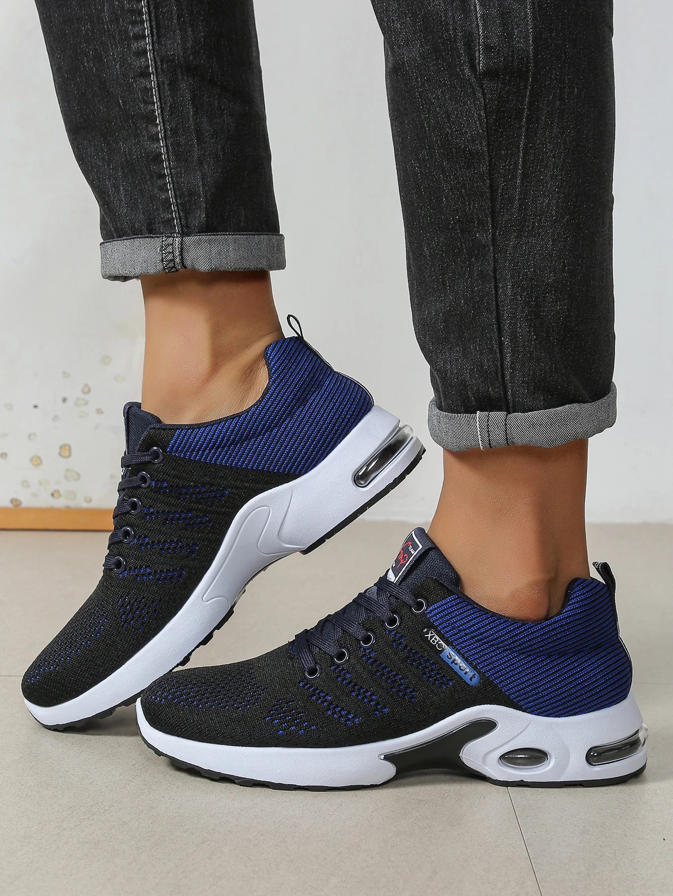 Atmungsaktive Schnür-Laufschuhe für Herren, Gestrickte Mesh-Freizeitschuhe, Bequeme Alltagsschuhe mit Gepolsterter Sohle – Detail 10